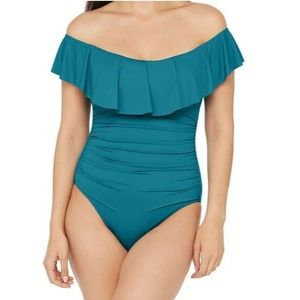 NWT La Blanca Island Goddess Off Shoulder Ruffle One Piece Swimsuit Size 4 $124